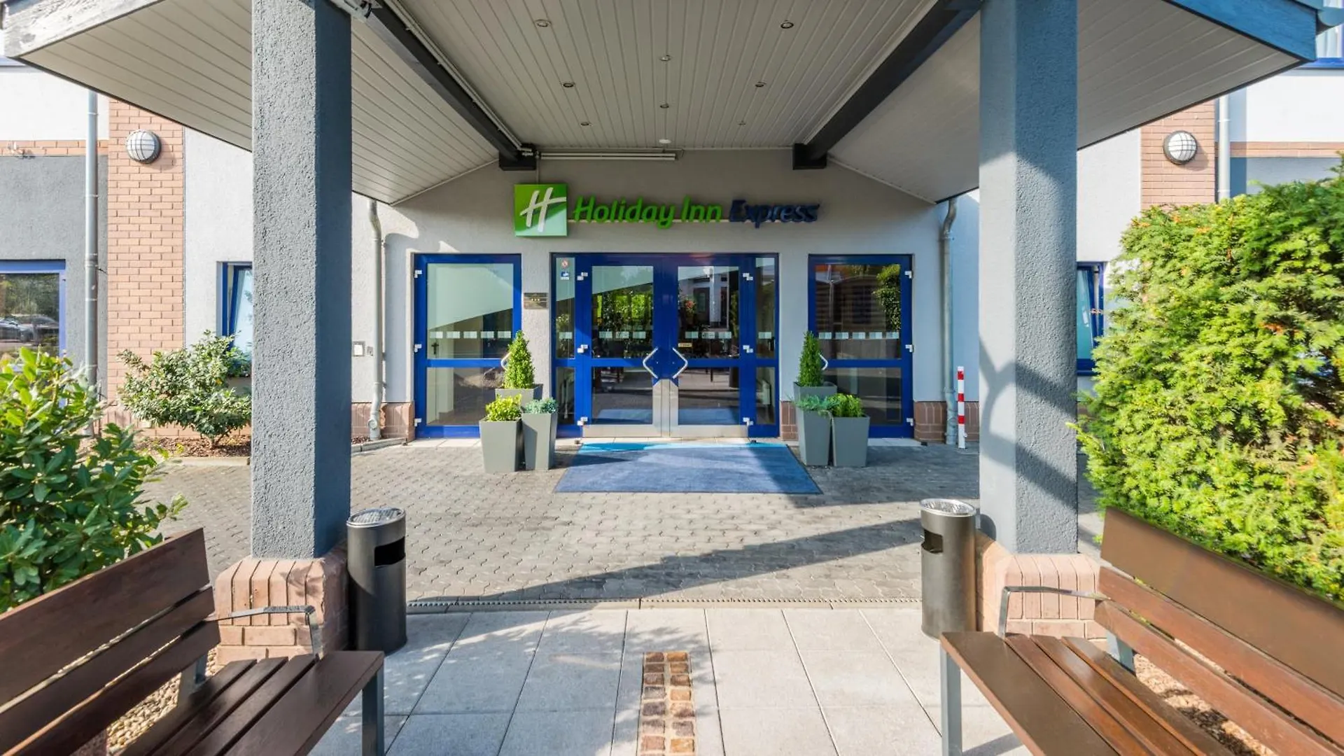 Holiday Inn Express Cologne Troisdorf By Ihg