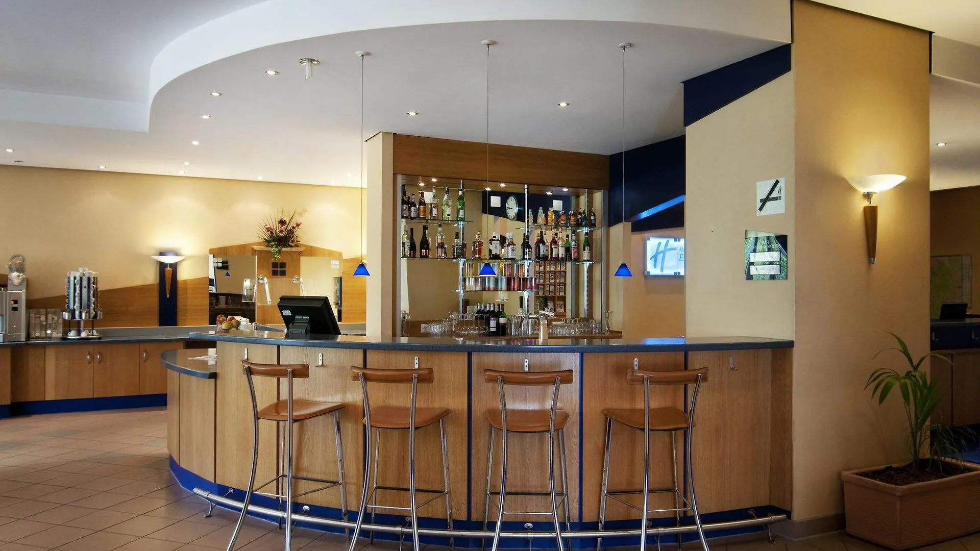 Holiday Inn Express Cologne Troisdorf By Ihg