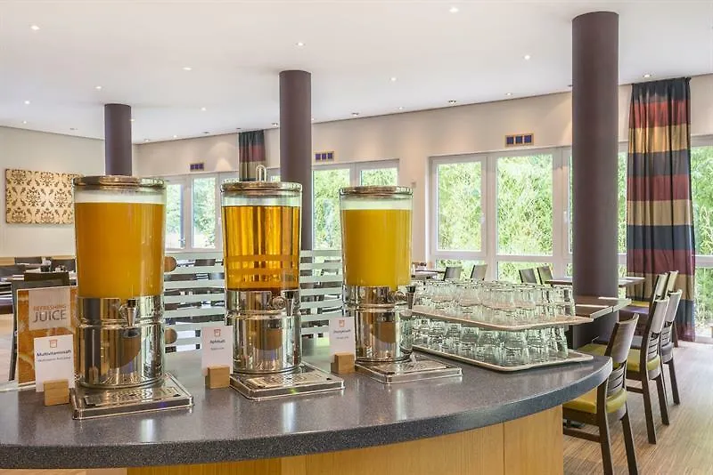 Holiday Inn Express Cologne Troisdorf By Ihg 3*,