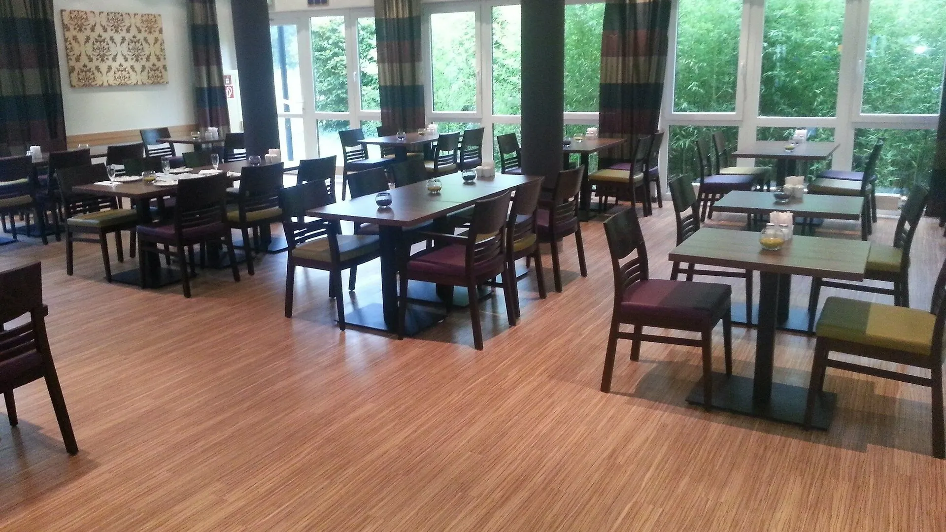 Holiday Inn Express Cologne Troisdorf By Ihg