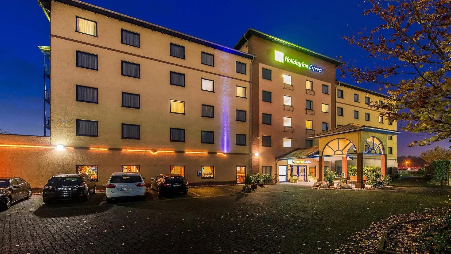 Holiday Inn Express Cologne Troisdorf By Ihg 3*,  Germany