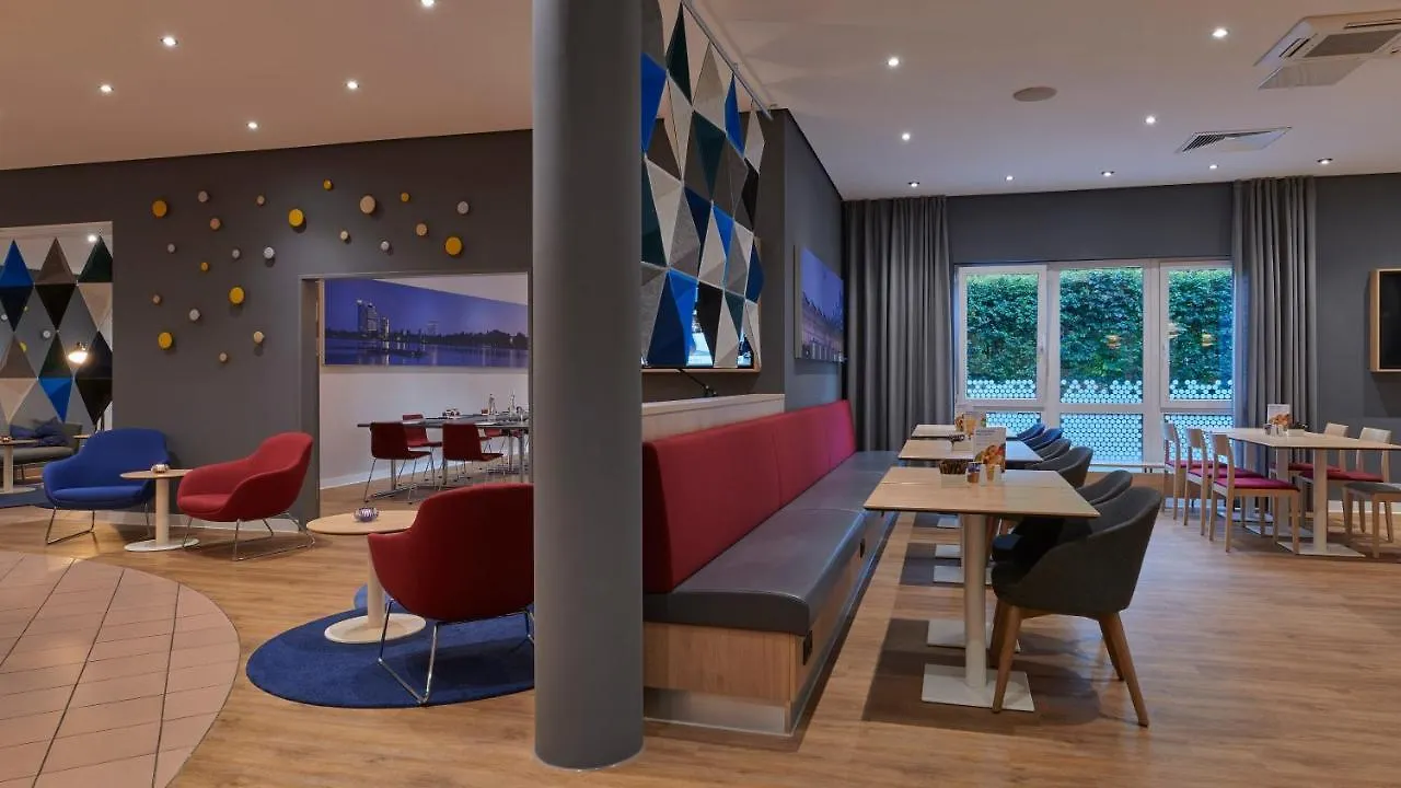 Holiday Inn Express Cologne Troisdorf By Ihg