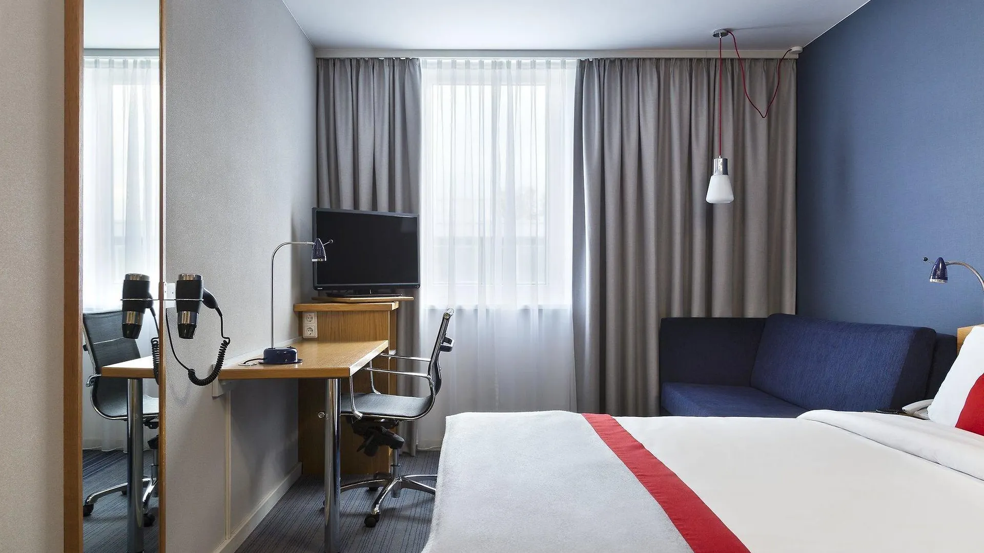 Holiday Inn Express Cologne Troisdorf By Ihg Germany